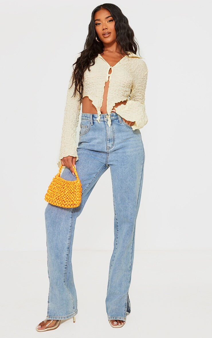 PrettyLittleThing Рубашка кремового цвета с фактурной отделкой и глубоким вырезом на рукавах
PrettyLittleThing Рубашка кремового цвета с фактурной отделкой и глубоким вырезом на рукавах
