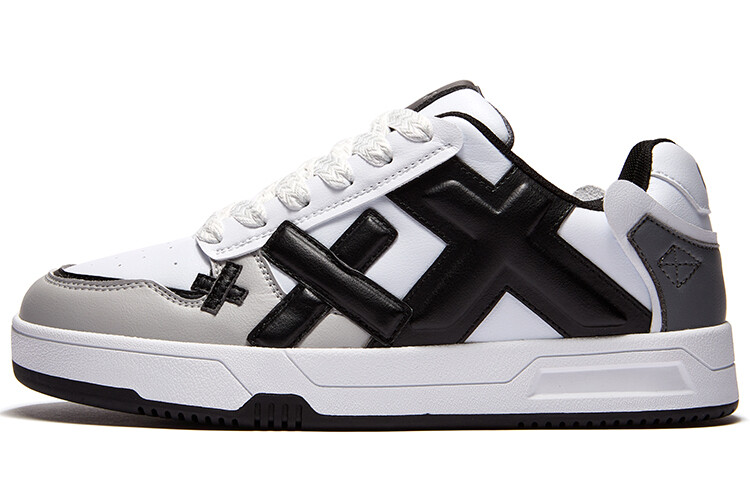 Кроссовки Xavier3 Skateboarding Shoes Unisex Low-top Grey/black/white, черный/серый
Кроссовки Xavier3 Skateboarding Shoes Unisex Low-top Grey/black/white, черный/серый