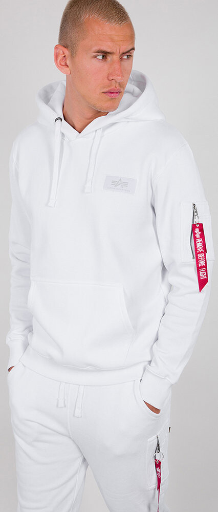 Толстовка с камуфляжным принтом и принтом на спине Alpha Industries, вайс/камуфляж
Толстовка с камуфляжным принтом и принтом на спине Alpha Industries, вайс/камуфляж