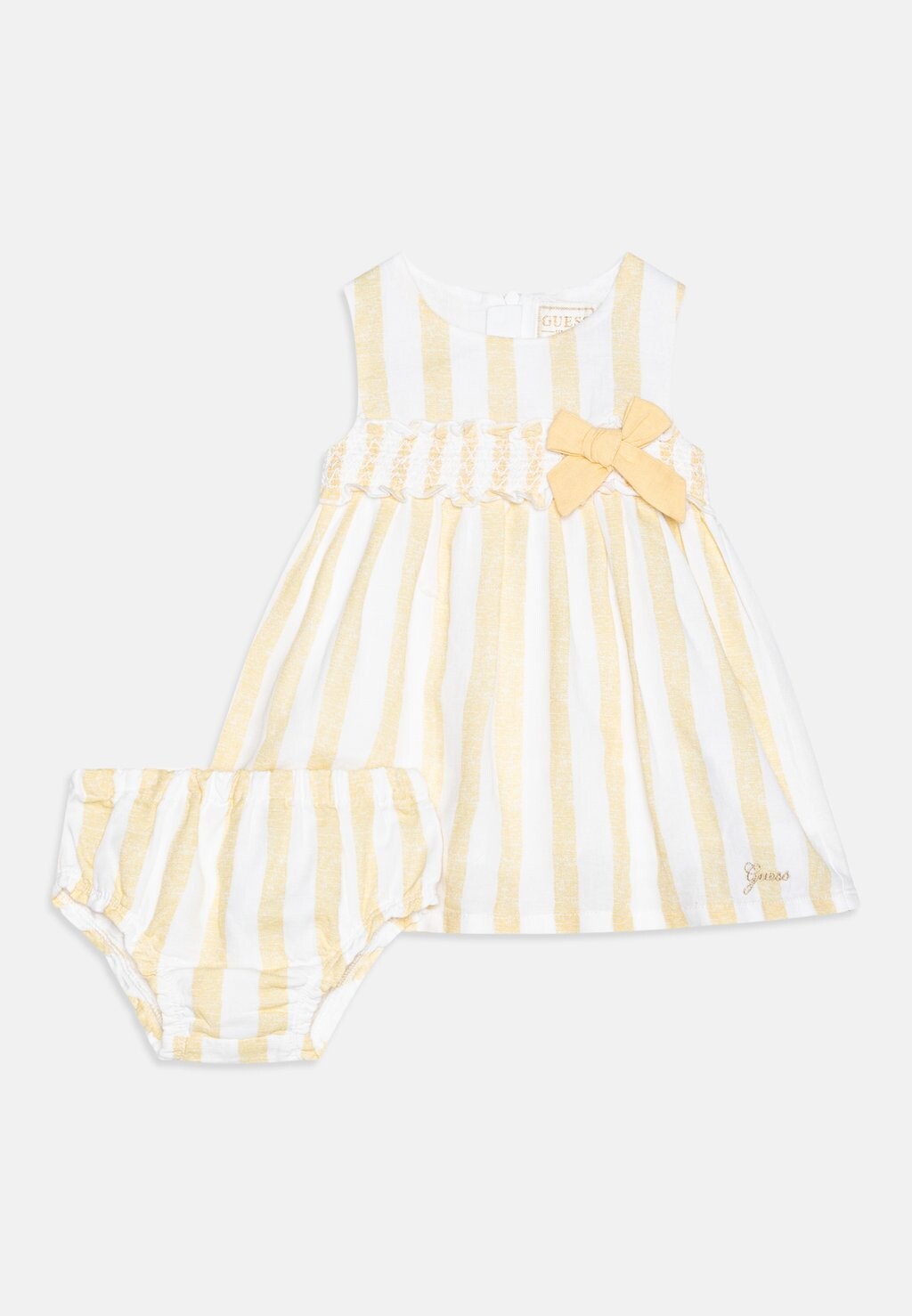 Коктейльное платье/праздничное платье BABY BLEND DRESS PANTIES SET Guess, цвет white/yellow
Коктейльное платье/праздничное платье BABY BLEND DRESS PANTIES SET Guess, цвет white/yellow