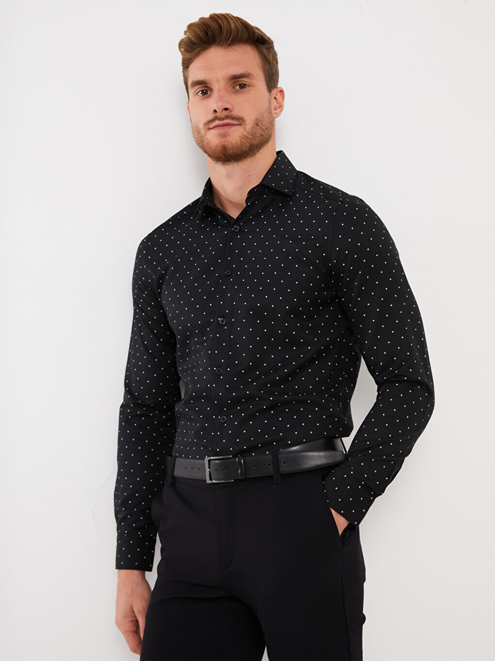 Мужская рубашка из габардина Slim Fit с длинными рукавами и узором LCWAIKIKI Formal, черный с принтом
Мужская рубашка из габардина Slim Fit с длинными рукавами и узором LCWAIKIKI Formal, черный с принтом