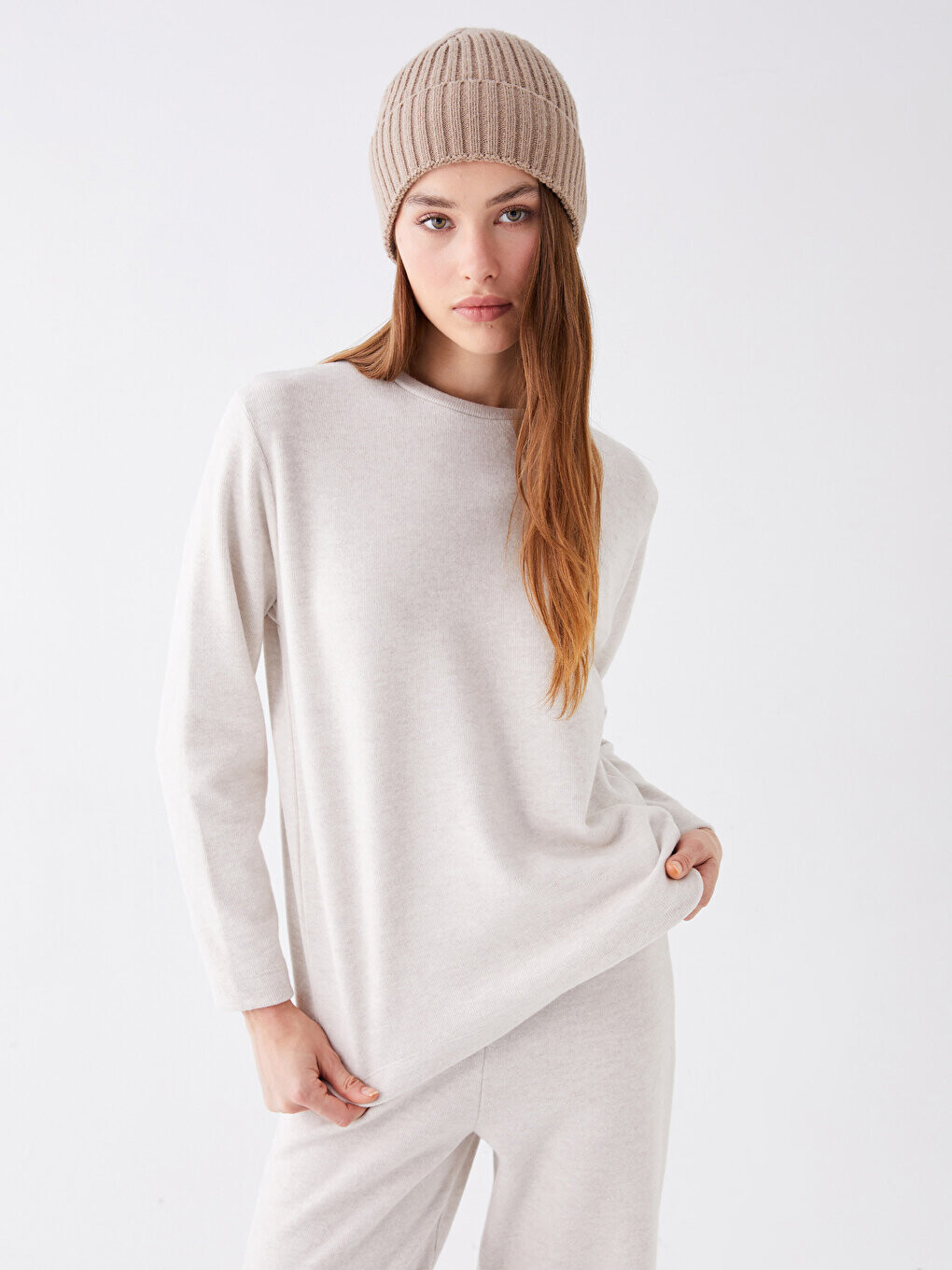 Однотонная женская толстовка с круглым вырезом и длинными рукавами LCW Casual, бежевый меланж
Однотонная женская толстовка с круглым вырезом и длинными рукавами LCW Casual, бежевый меланж
