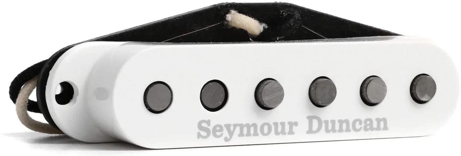 Звукосниматель Seymour Duncan SSL-1 Vintage Staggered Middle (RWRP) Strat Single Coil - белый
Звукосниматель Seymour Duncan SSL-1 Vintage Staggered Middle (RWRP) Strat Single Coil - белый