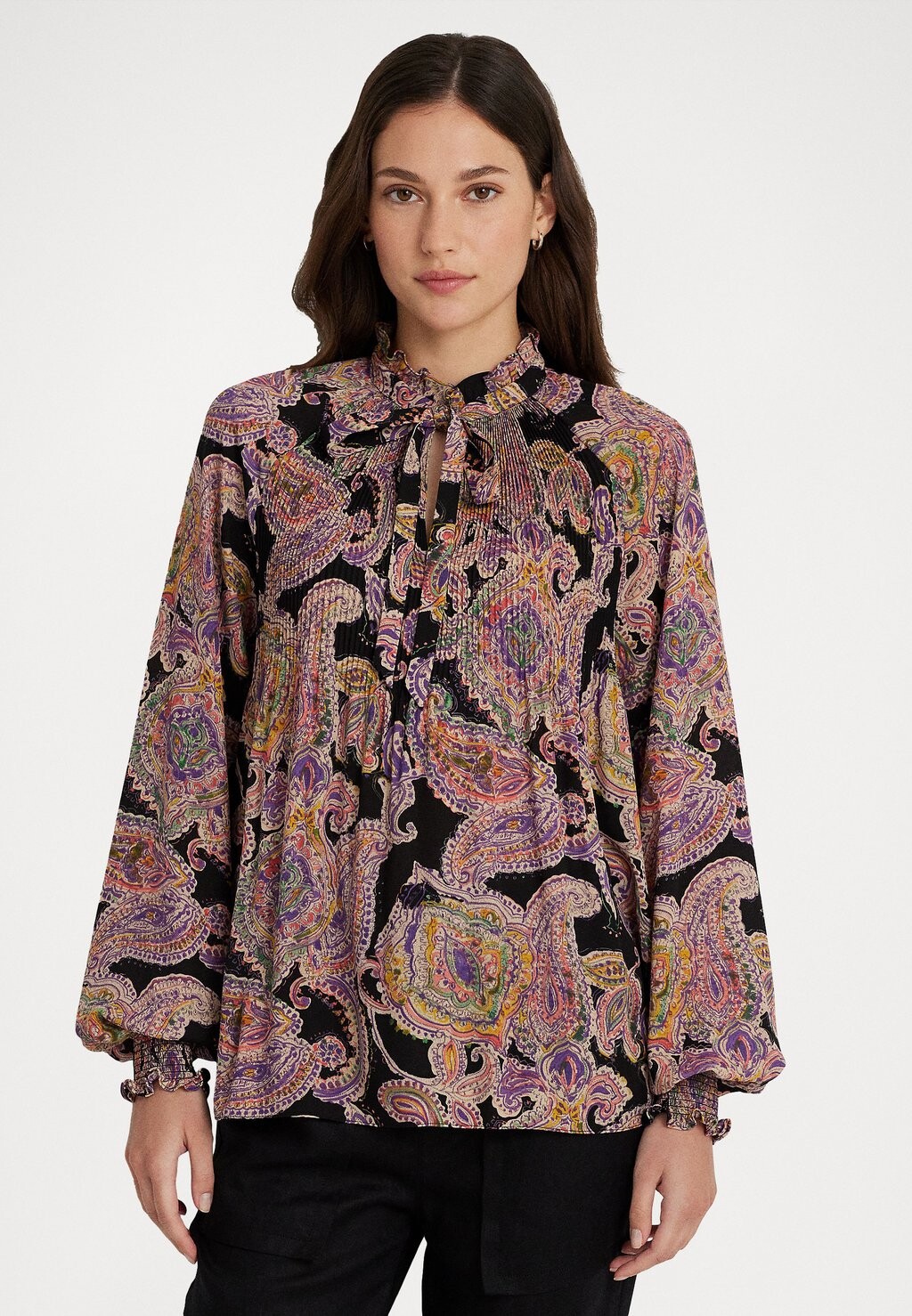 Блузка Lauren Ralph Lauren VLADMITUS LONG SLEEVE BLOUSE, цвет black/yellow/multi
Блузка Lauren Ralph Lauren VLADMITUS LONG SLEEVE BLOUSE, цвет black/yellow/multi