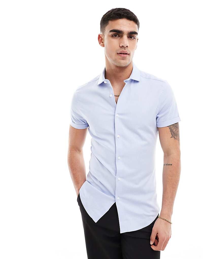 ASOS DESIGN – Голубая рубашка Royal Oxford с воротником акулы и приталенным кроем
ASOS DESIGN – Голубая рубашка Royal Oxford с воротником акулы и приталенным кроем
