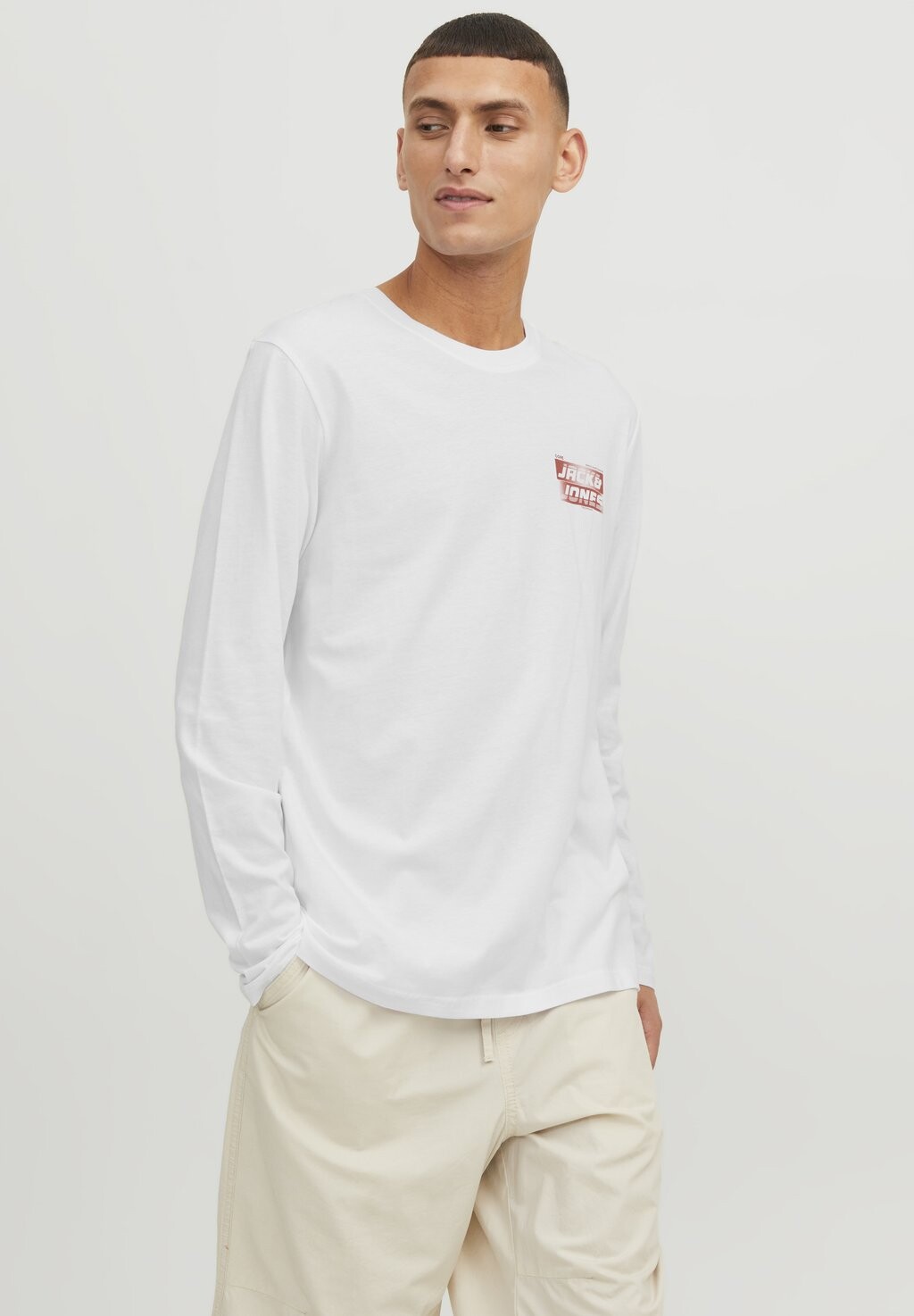 Футболка с длинными рукавами Night Mit Rundhalsausschnitt Jack & Jones, цвет weiß
Футболка с длинными рукавами Night Mit Rundhalsausschnitt Jack & Jones, цвет weiß