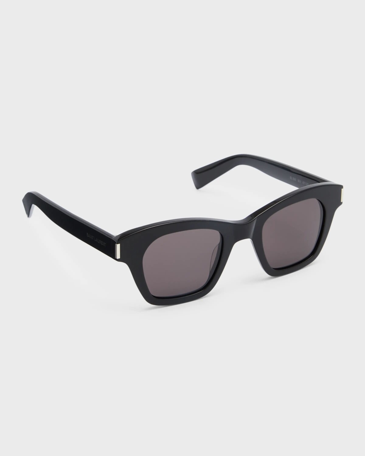 SL 592 Прямоугольные солнцезащитные очки из ацетата Saint Laurent, цвет Shiny Solid Black
SL 592 Прямоугольные солнцезащитные очки из ацетата Saint Laurent, цвет Shiny Solid Black