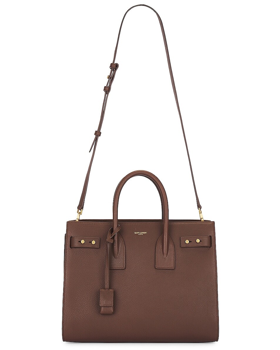 Сумка кросс-боди Saint Laurent Small Sac De Jour Supple Carryall, цвет Dark Noisette
Сумка кросс-боди Saint Laurent Small Sac De Jour Supple Carryall, цвет Dark Noisette