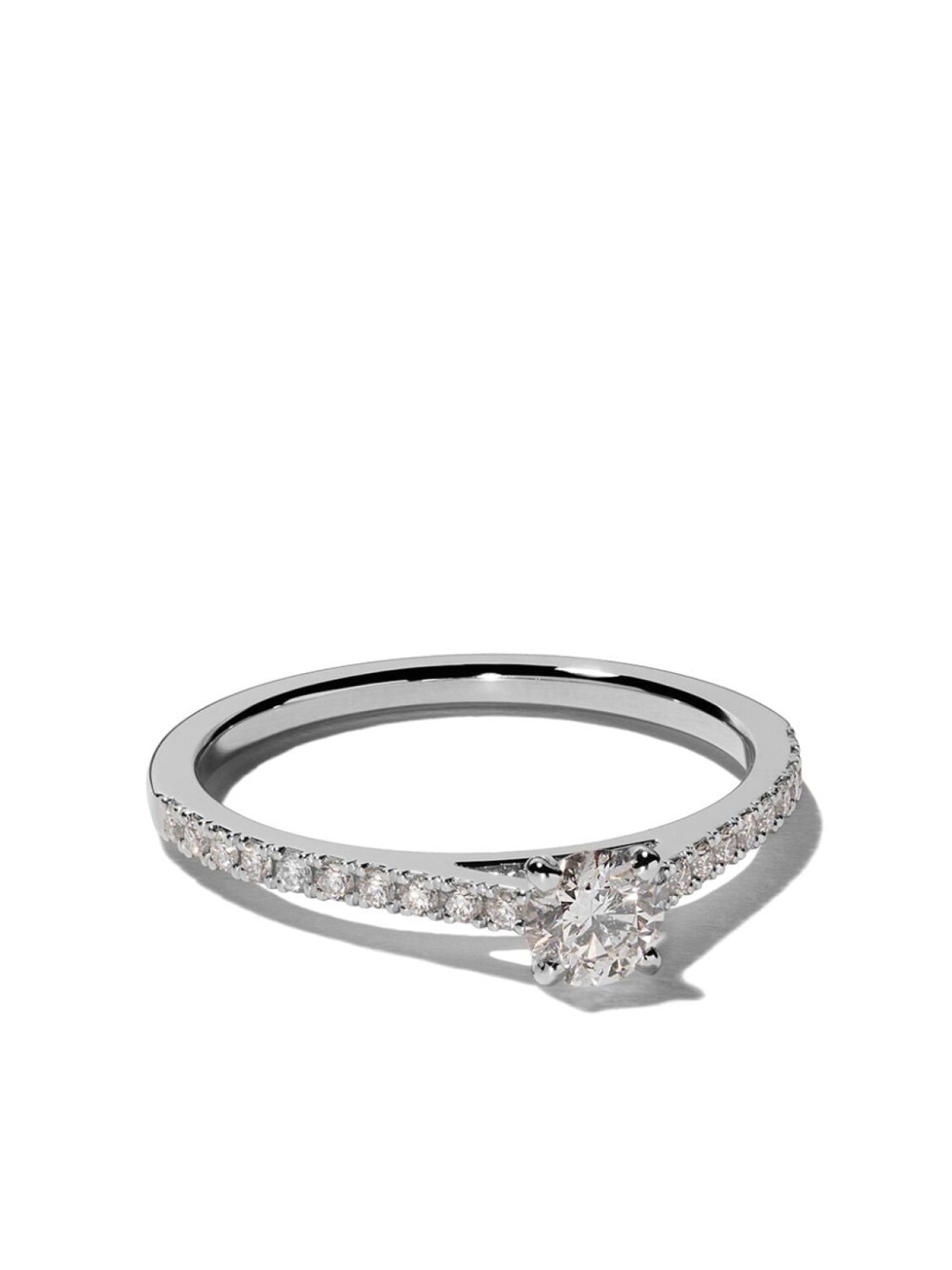 Платиновое кольцо My First De Beers DB Classic с бриллиантами De Beers Jewellers, серебряный
Платиновое кольцо My First De Beers DB Classic с бриллиантами De Beers Jewellers, серебряный
