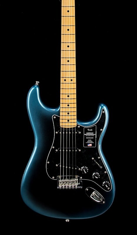 Электрогитара Fender American Professional II Stratocaster - Dark Night #29443
Электрогитара Fender American Professional II Stratocaster - Dark Night #29443