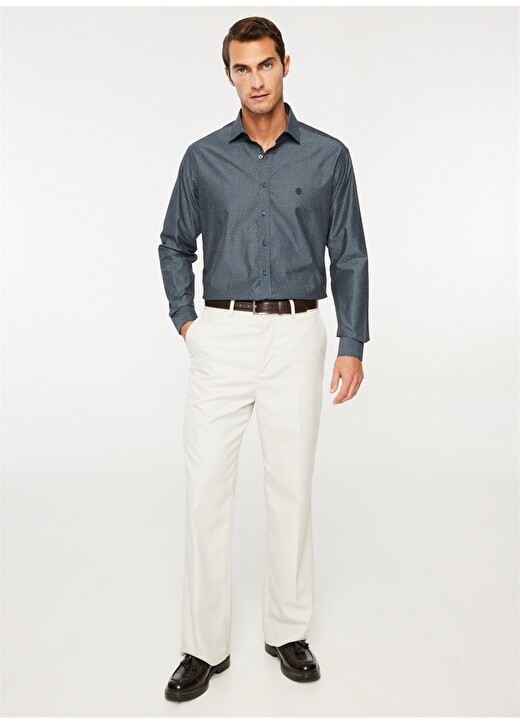 Comfort Fit Классический воротник темно-синяя мужская рубашка Beymen Business Privé
Comfort Fit Классический воротник темно-синяя мужская рубашка Beymen Business Privé