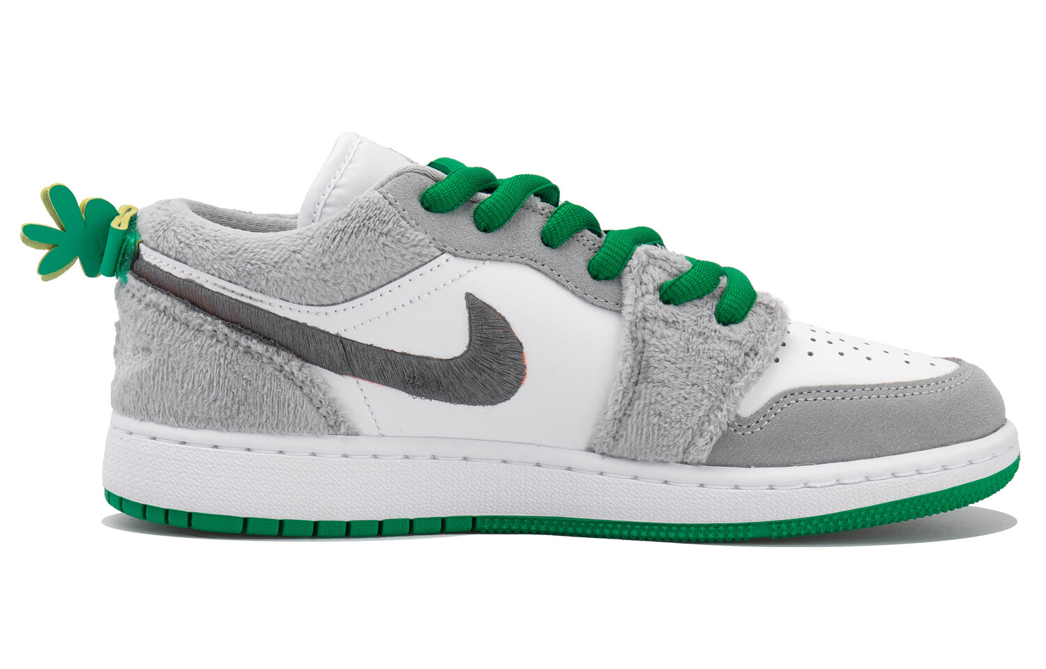 Кроссовки Air Jordan 1 Vintage Basketball Shoes Women's Low-top White/black/gray, светло-серый
Кроссовки Air Jordan 1 Vintage Basketball Shoes Women's Low-top White/black/gray, светло-серый