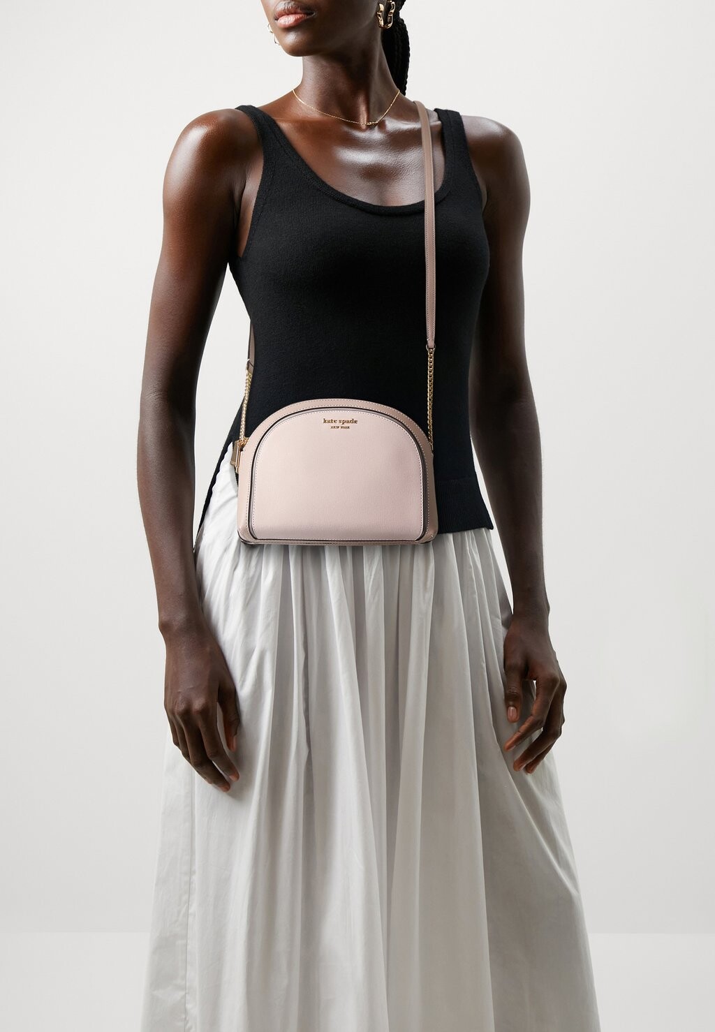 Сумка через плечо MORGAN COLORBLOCKED SAFFIANO DOUBLE ZIP DOME CROSSBODY kate spade new york, цвет pale dogwood multi
Сумка через плечо MORGAN COLORBLOCKED SAFFIANO DOUBLE ZIP DOME CROSSBODY kate spade new york, цвет pale dogwood multi