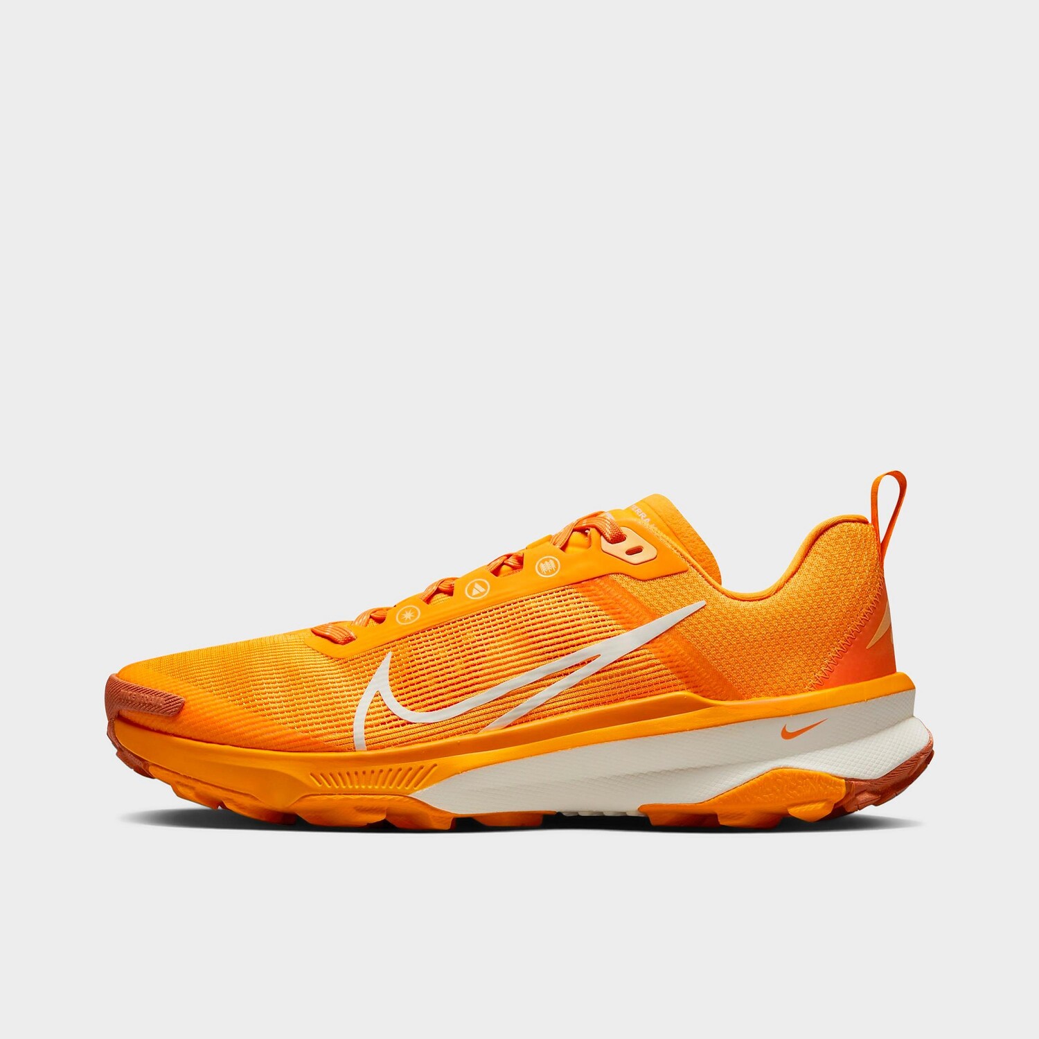 Женские кроссовки для бега по пересеченной местности Nike React Terra Kiger 9, апельсин
Женские кроссовки для бега по пересеченной местности Nike React Terra Kiger 9, апельсин