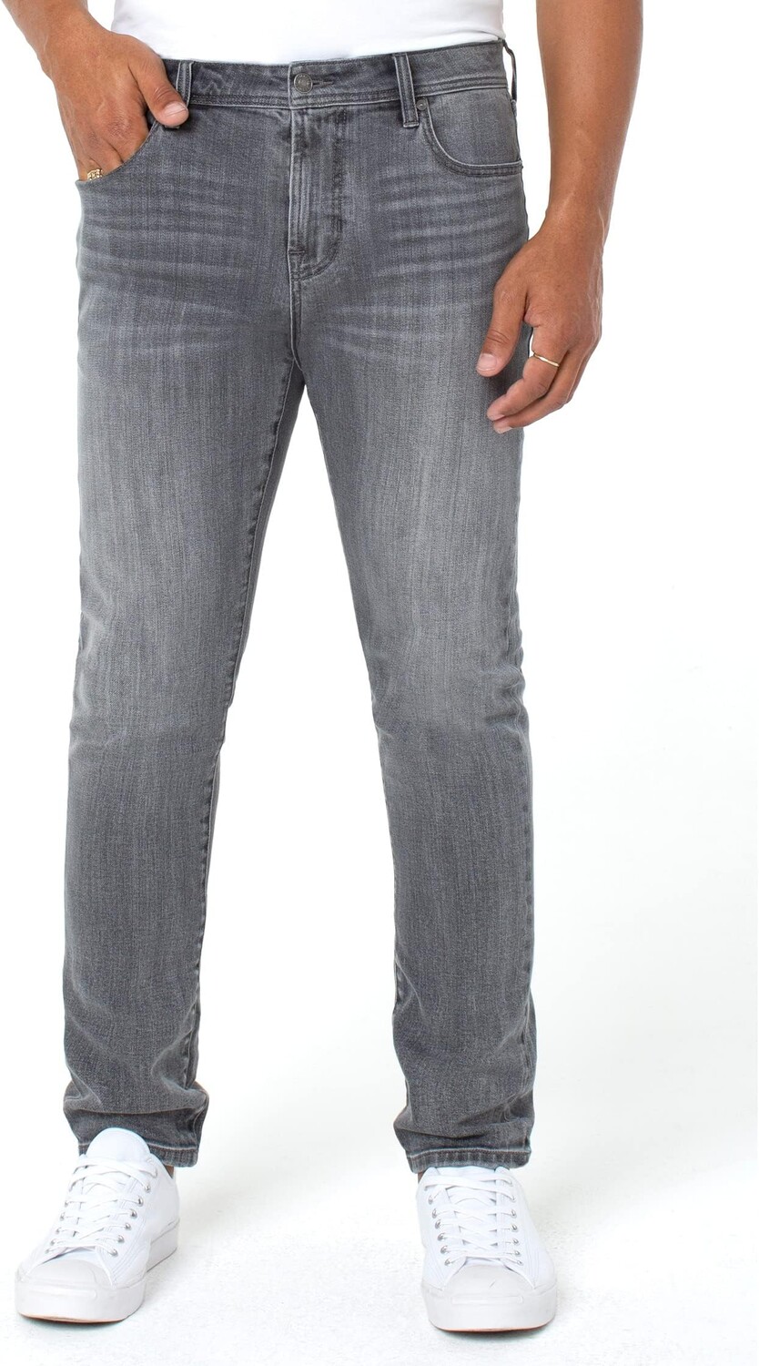 Джинсы Regent Relaxed Straight Jeans in Willow Wash Liverpool Los Angeles, цвет Willow Wash
Джинсы Regent Relaxed Straight Jeans in Willow Wash Liverpool Los Angeles, цвет Willow Wash