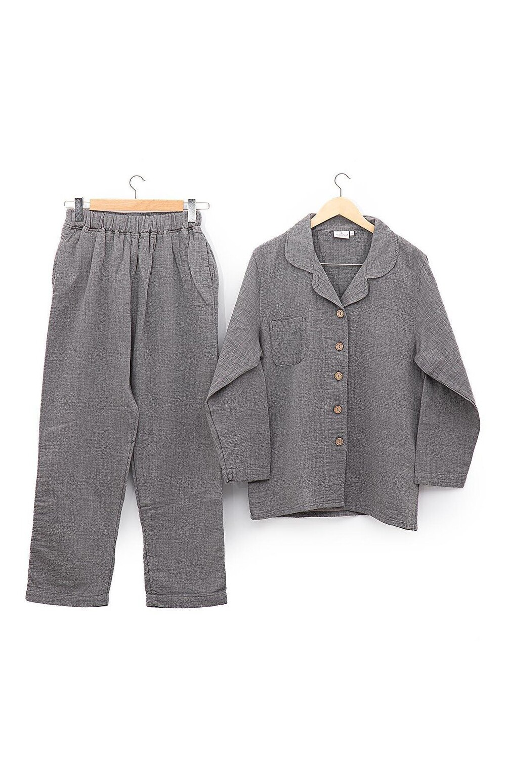 Женский пижамный комплект Melsa, 100% органический хлопок, муслин, антрацит Ecocotton
Женский пижамный комплект Melsa, 100% органический хлопок, муслин, антрацит Ecocotton