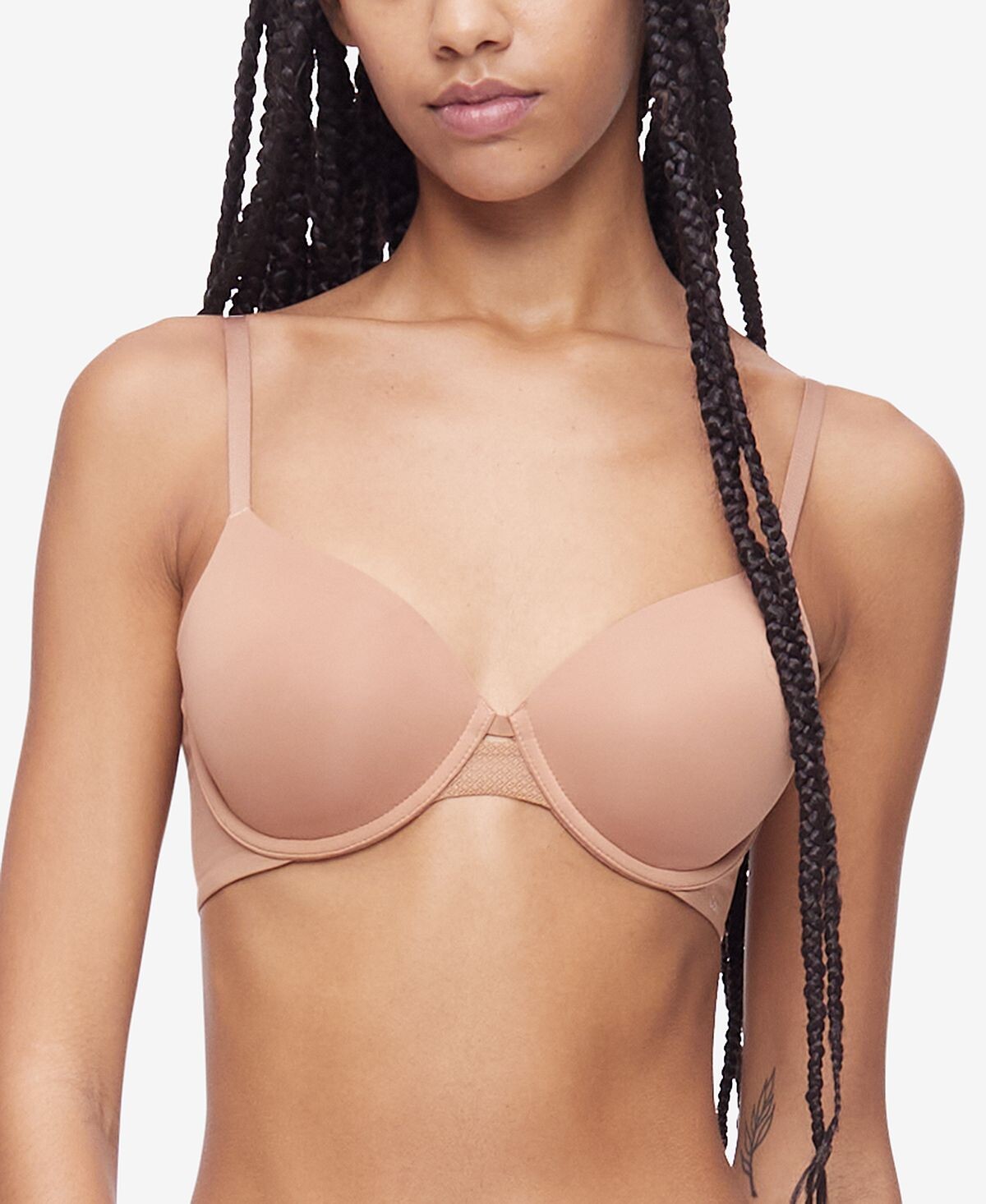 Женский бюстгальтер Perfectly Fit с легкой подкладкой и идеальным покрытием QF6617 Calvin Klein
Женский бюстгальтер Perfectly Fit с легкой подкладкой и идеальным покрытием QF6617 Calvin Klein