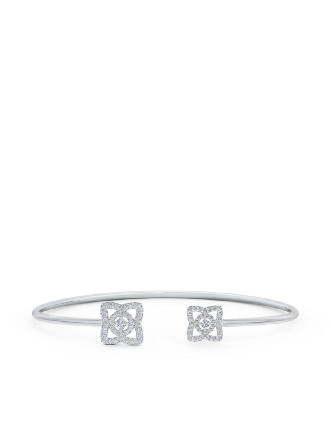 Браслет Enchanted Lotus из белого золота с бриллиантами De Beers Jewellers, серебряный
Браслет Enchanted Lotus из белого золота с бриллиантами De Beers Jewellers, серебряный
