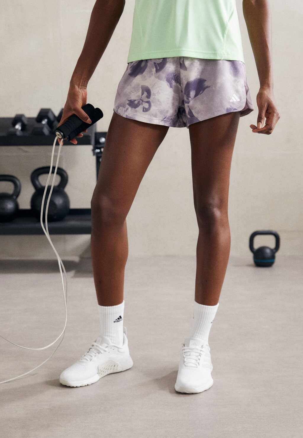 Спортивные шорты adidas Performance PACER ESSENTIALS ALL OVER TIE DYE, любимый рис
Спортивные шорты adidas Performance PACER ESSENTIALS ALL OVER TIE DYE, любимый рис