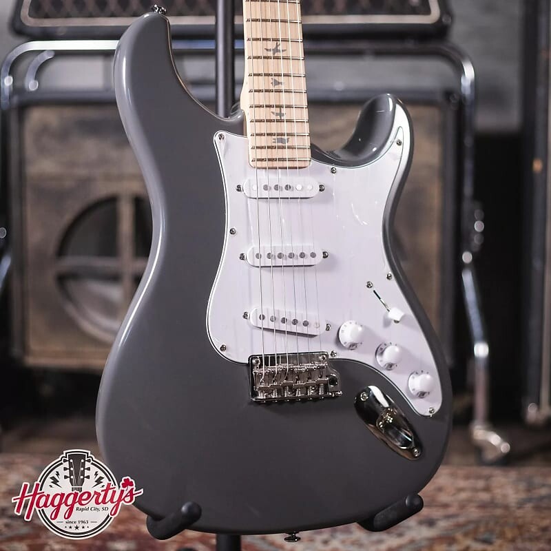 Электрогитара PRS SE Silver Sky Signature with Maple Fretboard - Overland Gray with Gig Bag
Электрогитара PRS SE Silver Sky Signature with Maple Fretboard - Overland Gray with Gig Bag
