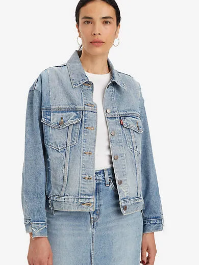 Отремонтированная куртка дальнобойщика 90-х годов Levi's, цвет Mega Vibe - Medium Wash
Отремонтированная куртка дальнобойщика 90-х годов Levi's, цвет Mega Vibe - Medium Wash