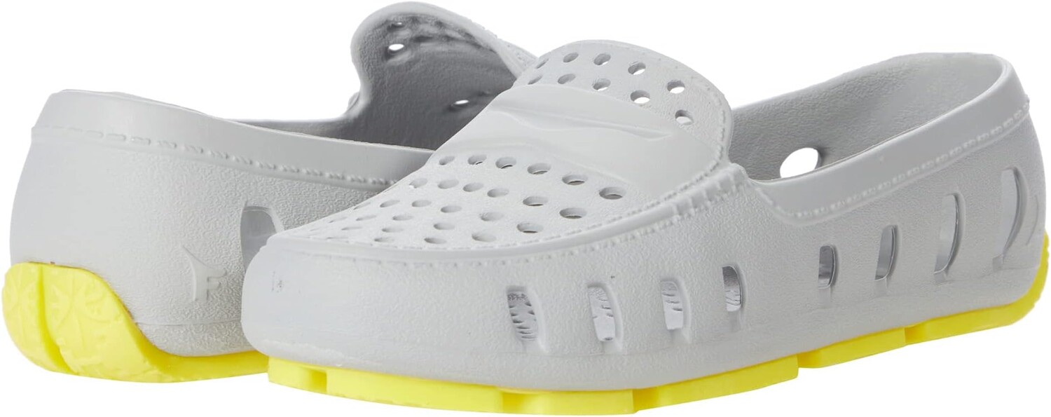 Лоферы Floafers Kids Prodigy Driver EVA Loafers Floafers, цвет Harbor Mist Gray/Lemon Tonic
Лоферы Floafers Kids Prodigy Driver EVA Loafers Floafers, цвет Harbor Mist Gray/Lemon Tonic
