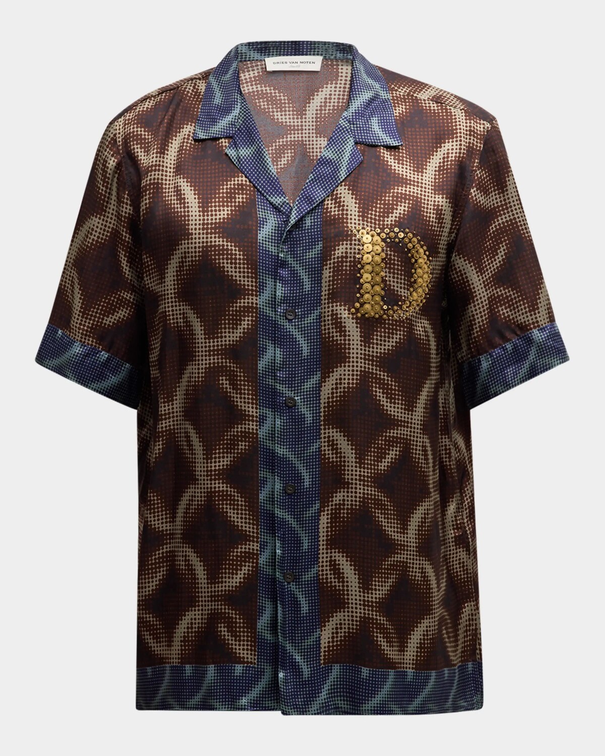 Мужская спортивная рубашка с украшением Carltone Dries Van Noten, цвет Dessin A
Мужская спортивная рубашка с украшением Carltone Dries Van Noten, цвет Dessin A