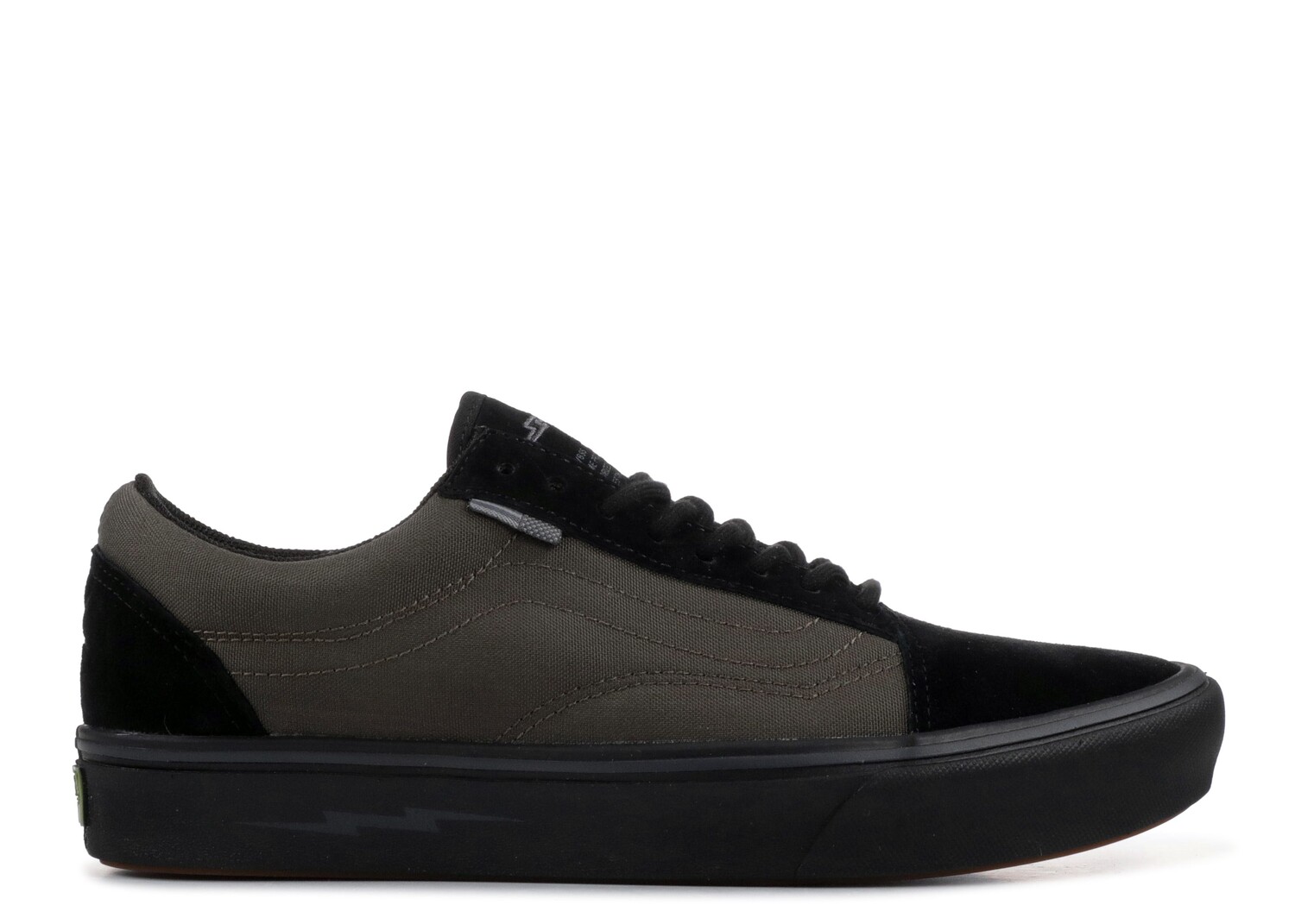 Кроссовки Vans Defcon X Lbt Inc X Comfycush Old Skool 'Black', серый, Серый;черный
Кроссовки Vans Defcon X Lbt Inc X Comfycush Old Skool 'Black', серый, Серый;черный