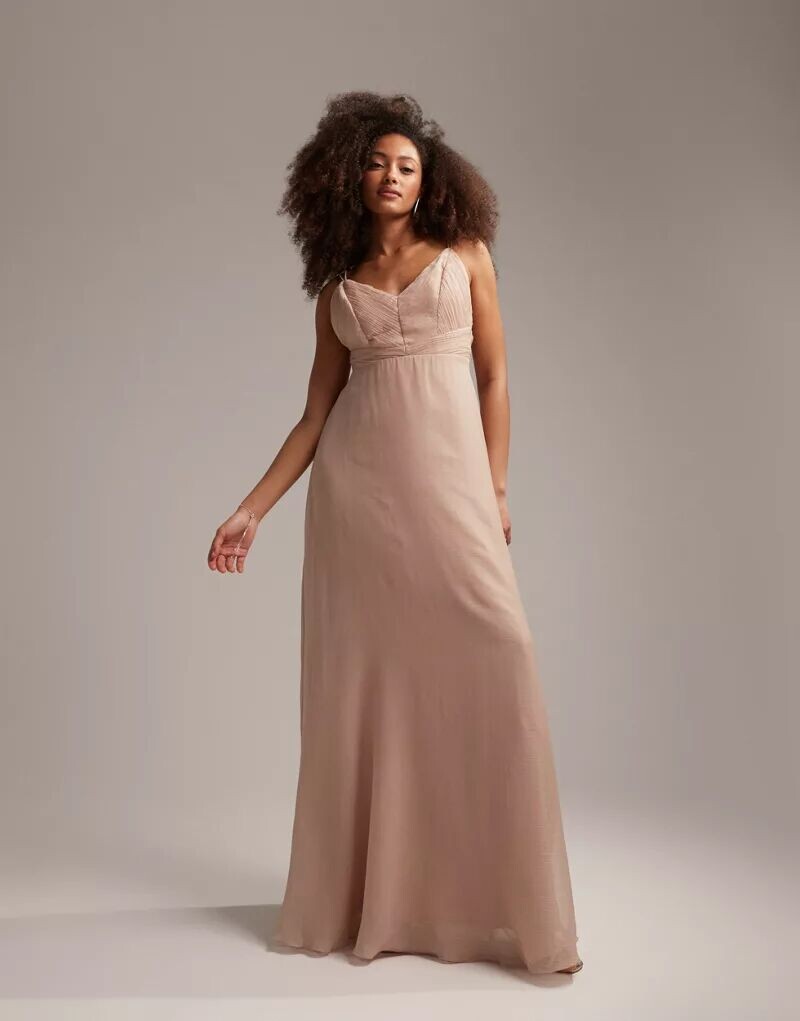 Розовое платье макси на бретелях с присборенным лифом и завязкой на талии ASOS Bridesmaid
Розовое платье макси на бретелях с присборенным лифом и завязкой на талии ASOS Bridesmaid