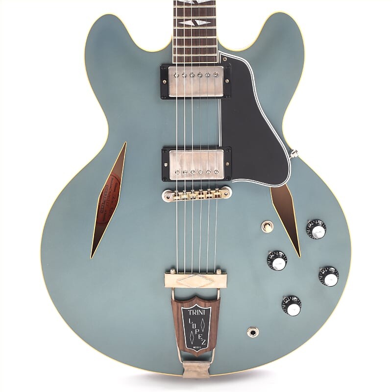 Электрогитара Gibson Custom Shop 1964 Trini Lopez Reissue "CME Spec" Heavy Antique Pelham Blue VOS
Электрогитара Gibson Custom Shop 1964 Trini Lopez Reissue "CME Spec" Heavy Antique Pelham Blue VOS