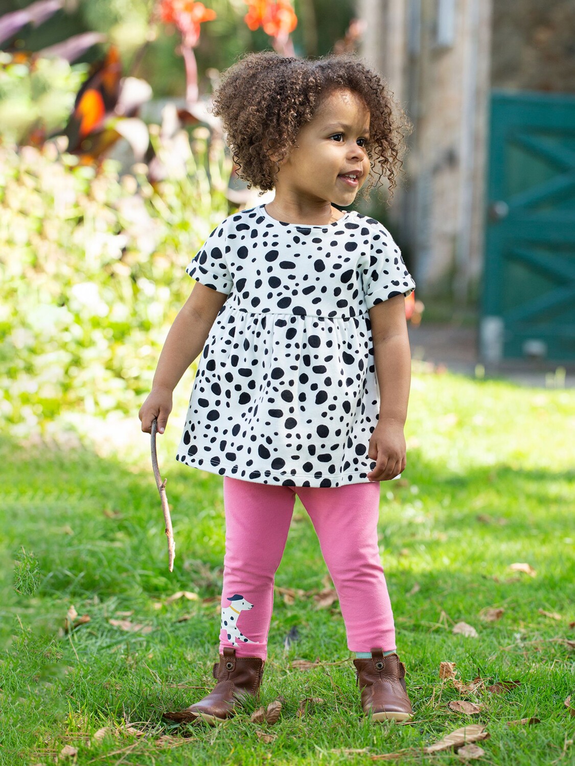 Комбинезон Frugi Baby Laonni из далматинового органического хлопка, черный/белый/средне-розовый
Комбинезон Frugi Baby Laonni из далматинового органического хлопка, черный/белый/средне-розовый