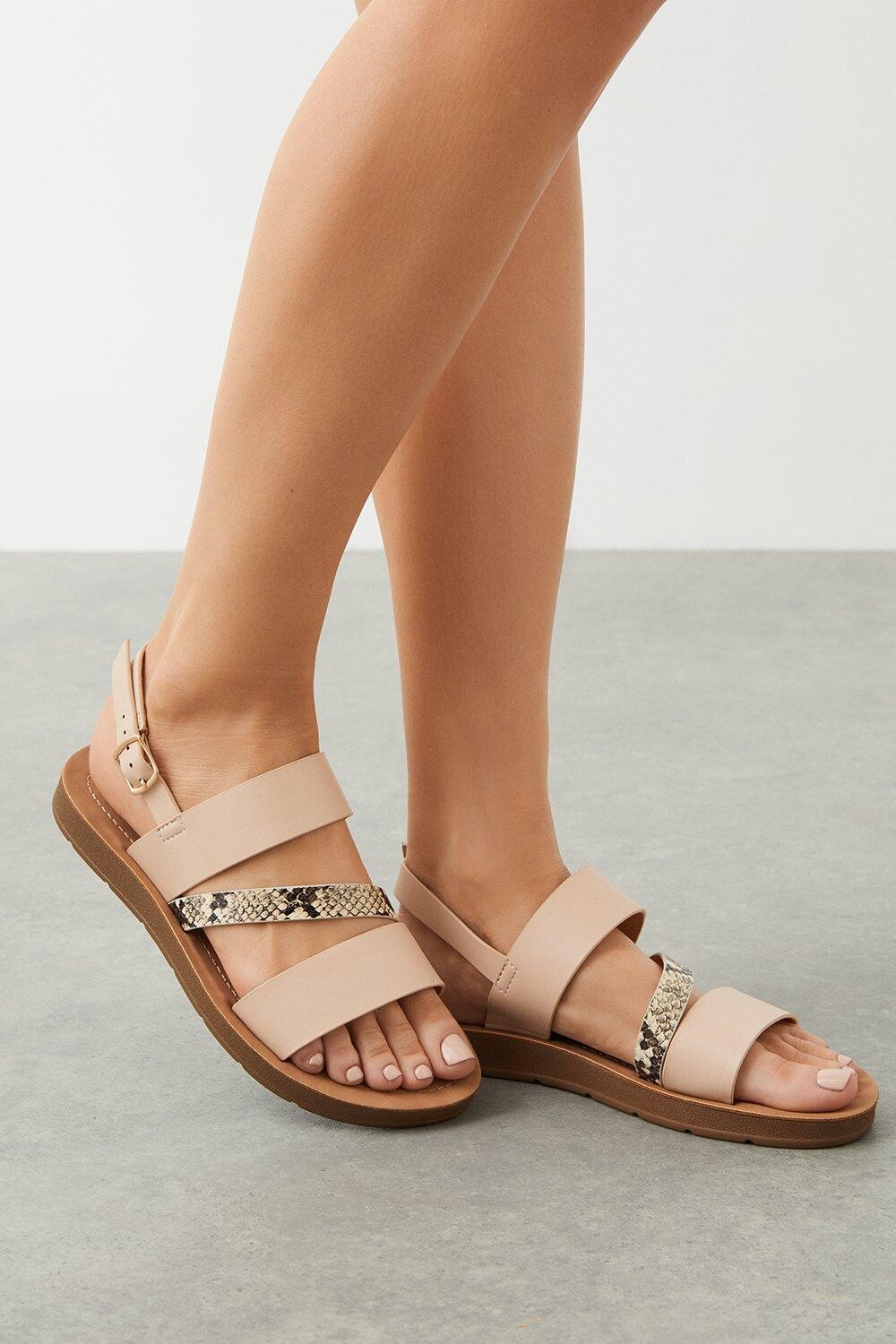 Хорошо для подошвы: удобные сандалии Melody широкого кроя Dorothy Perkins, розовый
Хорошо для подошвы: удобные сандалии Melody широкого кроя Dorothy Perkins, розовый