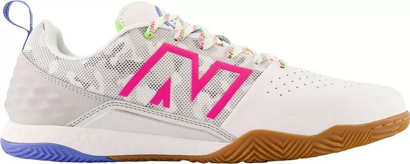 Футбольные бутсы для игры в помещении New Balance Fresh Foam Audazo V6 Pro, белый/синий
Футбольные бутсы для игры в помещении New Balance Fresh Foam Audazo V6 Pro, белый/синий