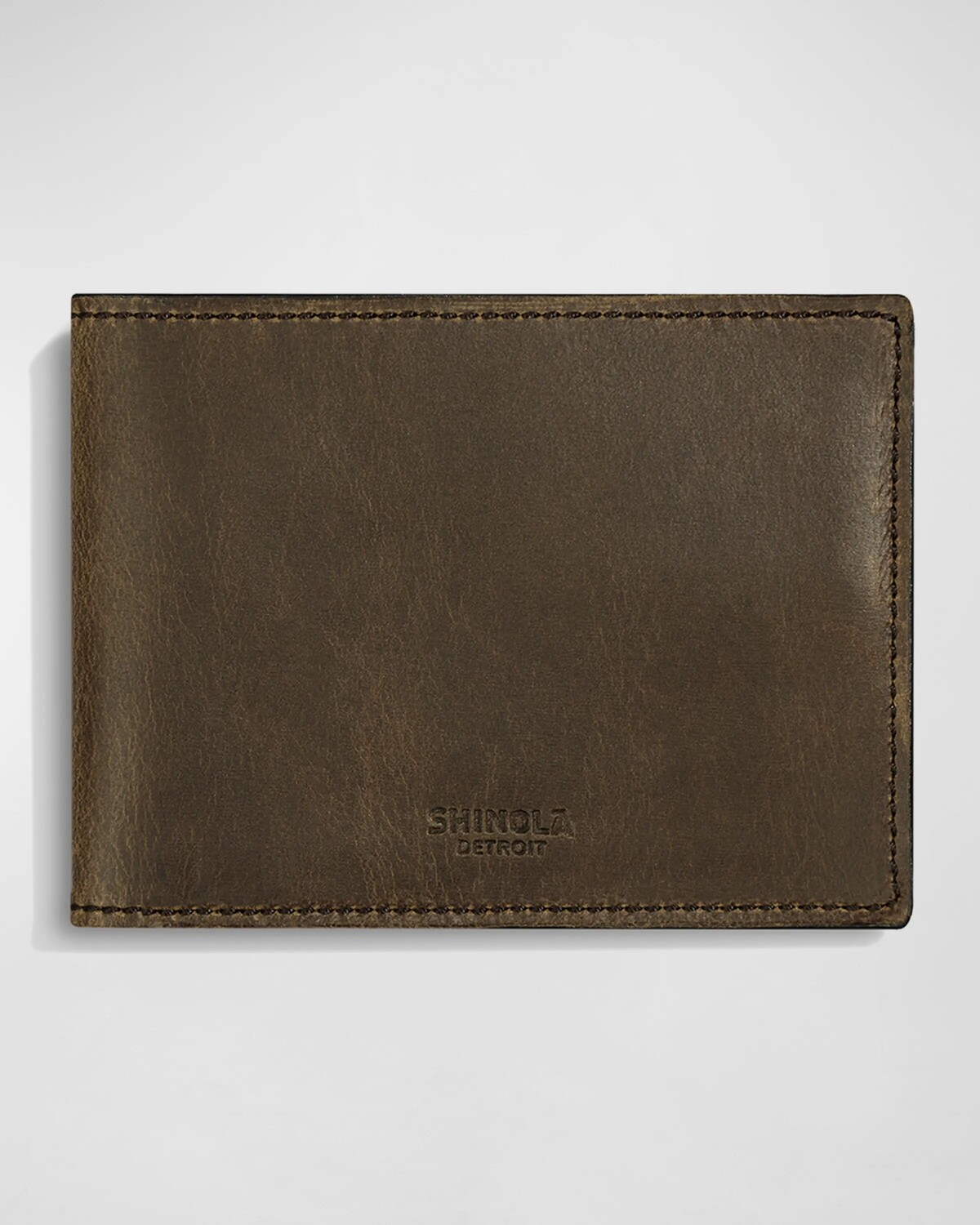 Мужской тонкий кожаный кошелек, складывающийся в два раза Shinola, цвет Medium Brown
Мужской тонкий кожаный кошелек, складывающийся в два раза Shinola, цвет Medium Brown