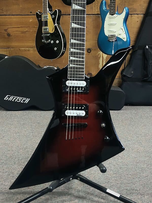 Электрогитара Jackson JS Series JS32T Kelly with Amaranth Fretboard 2023 - Viola Burst
Электрогитара Jackson JS Series JS32T Kelly with Amaranth Fretboard 2023 - Viola Burst