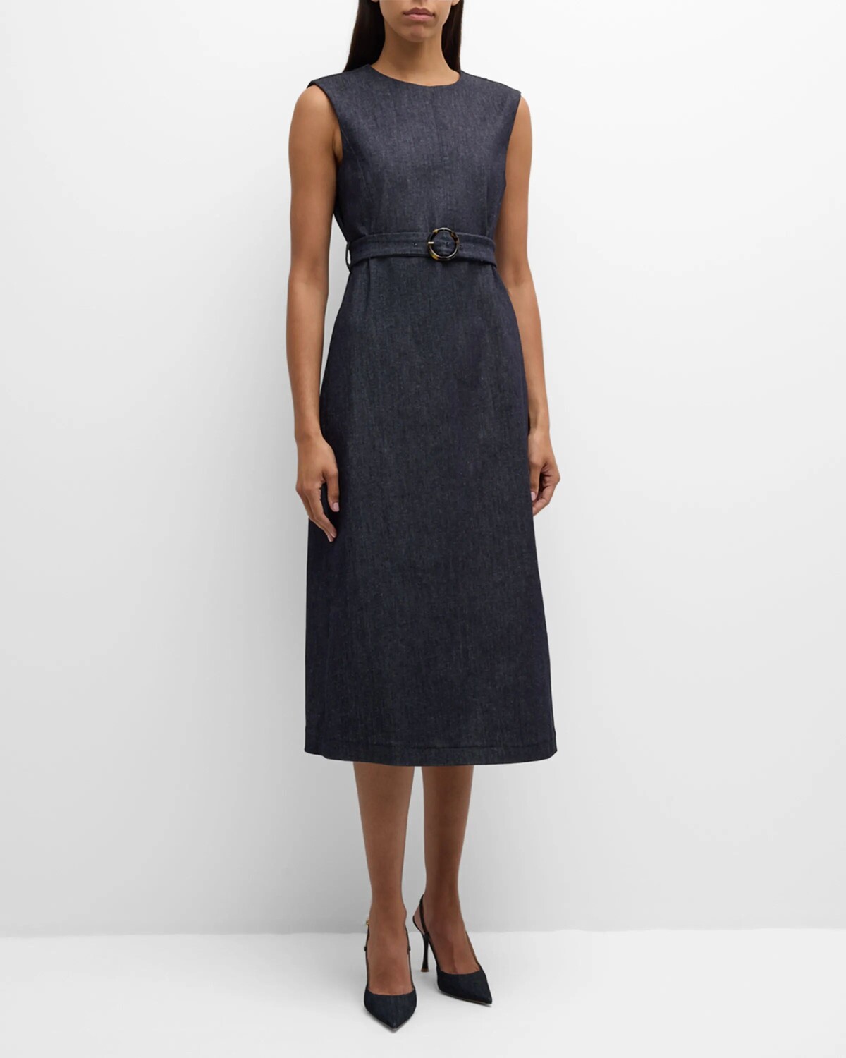 Джинсовое платье миди без рукавов с поясом Lucilla Max Mara, цвет Midnightblue
Джинсовое платье миди без рукавов с поясом Lucilla Max Mara, цвет Midnightblue