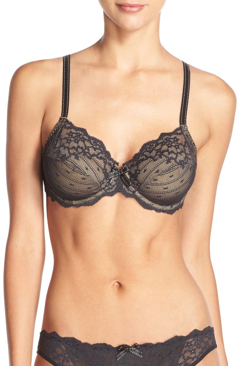 Бюстгальтер Rive Gauche с полным покрытием на косточках CHANTELLE LINGERIE, черный
Бюстгальтер Rive Gauche с полным покрытием на косточках CHANTELLE LINGERIE, черный
