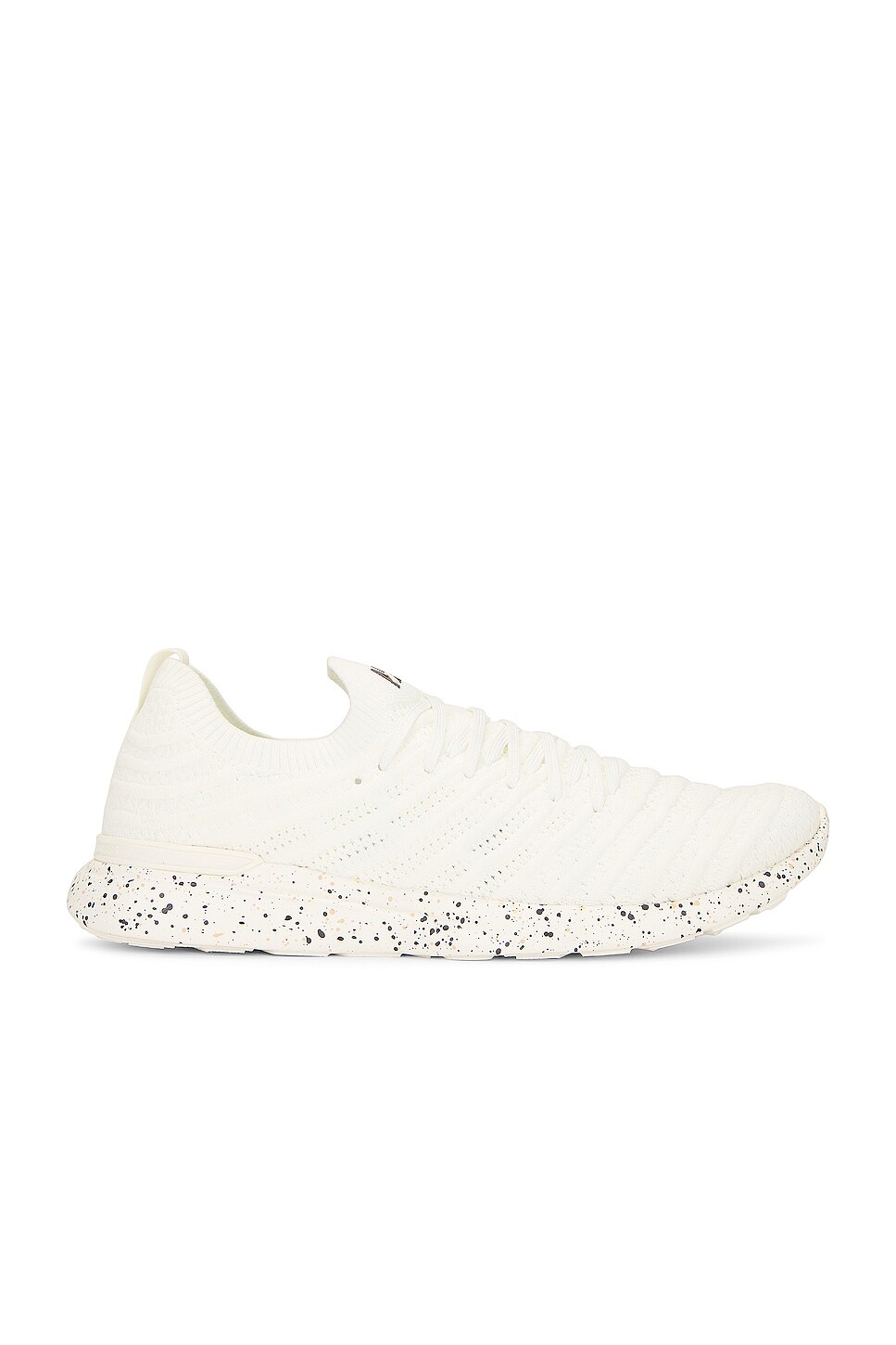Кроссовки Apl: Athletic Propulsion Labs Techloom Wave, цвет Ivory, Dark Umber, & Speckle
Кроссовки Apl: Athletic Propulsion Labs Techloom Wave, цвет Ivory, Dark Umber, & Speckle