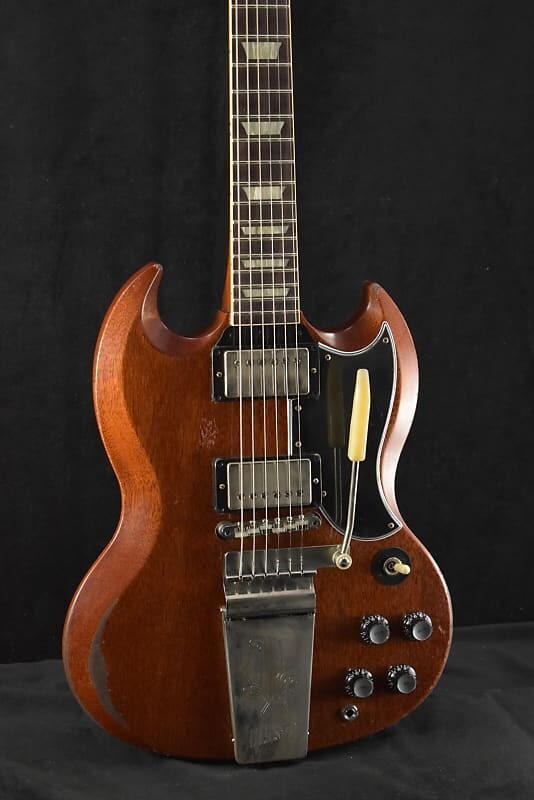 Электрогитара Gibson Murphy Lab 1964 SG Standard With Maestro Vibrola Faded Cherry Heavy Aged
Электрогитара Gibson Murphy Lab 1964 SG Standard With Maestro Vibrola Faded Cherry Heavy Aged