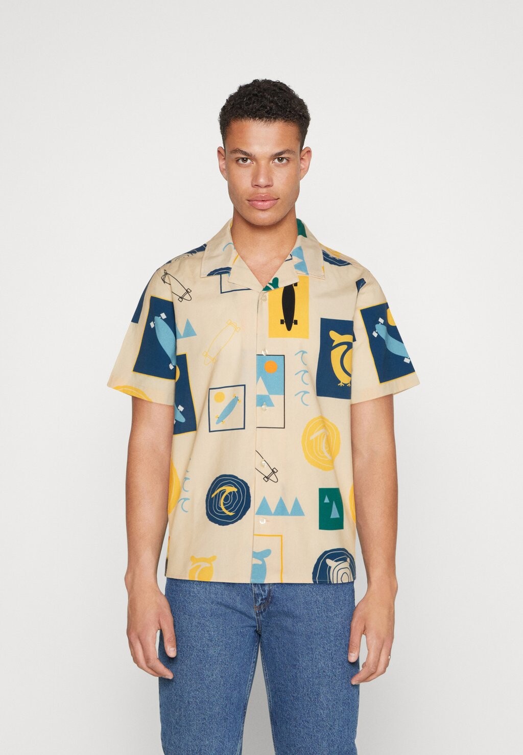 Рубашка BOXED FIT URSKOG SHORT SLEEVED GOTS VEGAN KnowledgeCotton Apparel, синий
Рубашка BOXED FIT URSKOG SHORT SLEEVED GOTS VEGAN KnowledgeCotton Apparel, синий