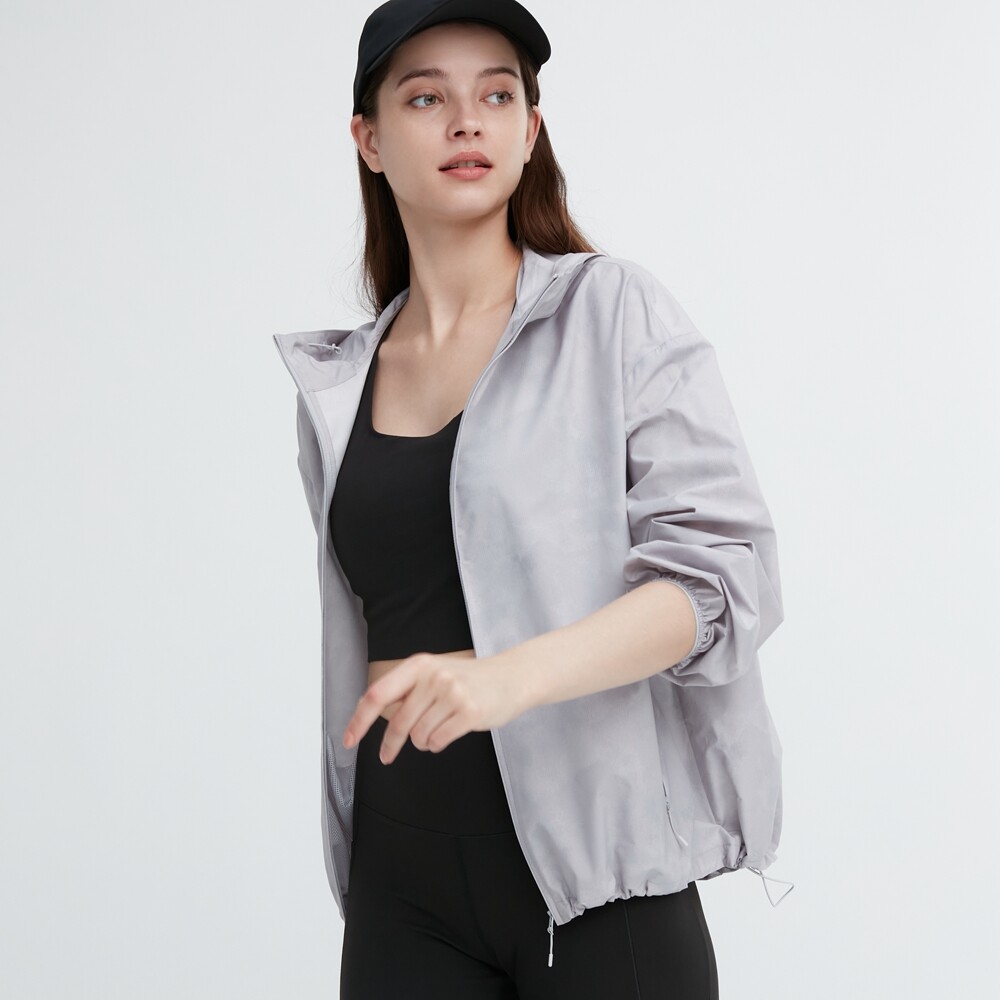 Куртка Uniqlo свободная водонепроницаемая с капюшоном и защитой от ультрафиолета, серый
Куртка Uniqlo свободная водонепроницаемая с капюшоном и защитой от ультрафиолета, серый