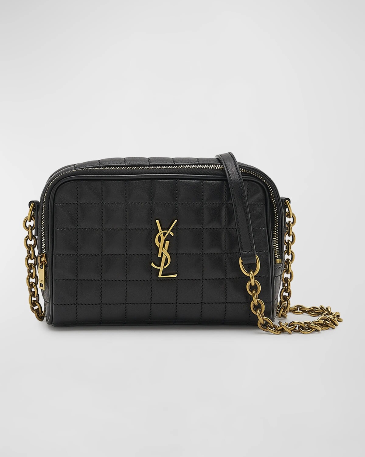 Миниатюрная сумка для фотоаппарата Cassandre YSL из стеганой гладкой кожи Saint Laurent, цвет Noir
Миниатюрная сумка для фотоаппарата Cassandre YSL из стеганой гладкой кожи Saint Laurent, цвет Noir