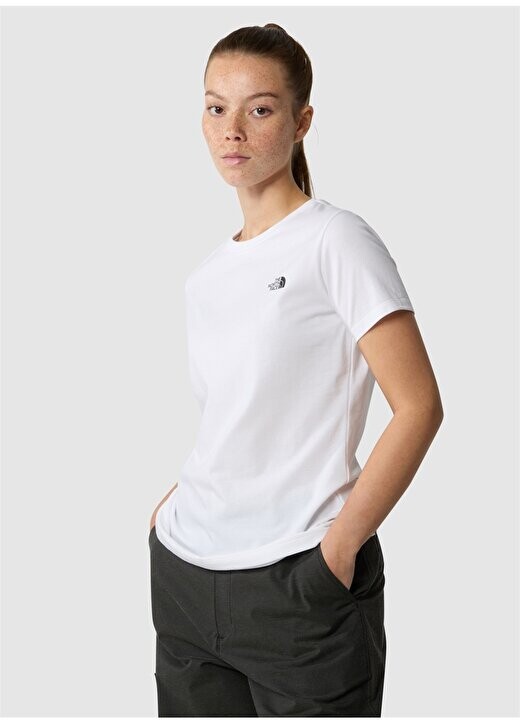 Белая женская футболка с круглым вырезом NF0A87NHFN41_SIMPLE DOME SLIM TEE The North Face, белый
Белая женская футболка с круглым вырезом NF0A87NHFN41_SIMPLE DOME SLIM TEE The North Face, белый