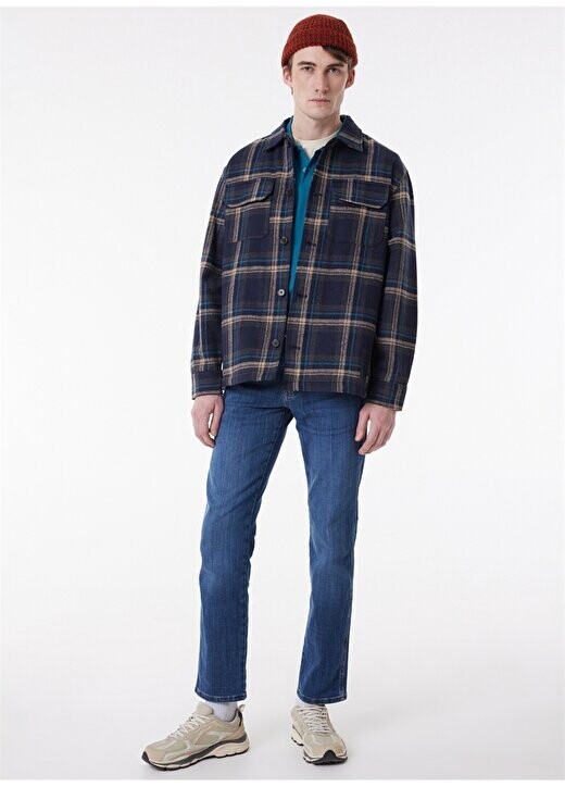 Свободная мужская куртка темно-синего цвета W232406410 в клетку Wrangler, темно-синий
Свободная мужская куртка темно-синего цвета W232406410 в клетку Wrangler, темно-синий