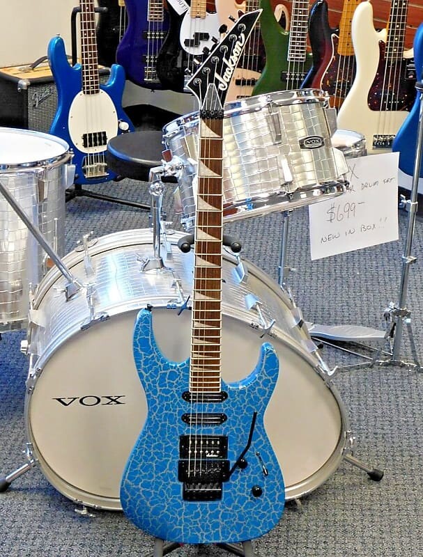 Электрогитара 2023 Jackson X Series Soloist SL3X DX Electric Guitar! Frost Byte Crackle Finish! BRAND NEW!!!
Электрогитара 2023 Jackson X Series Soloist SL3X DX Electric Guitar! Frost Byte Crackle Finish! BRAND NEW!!!