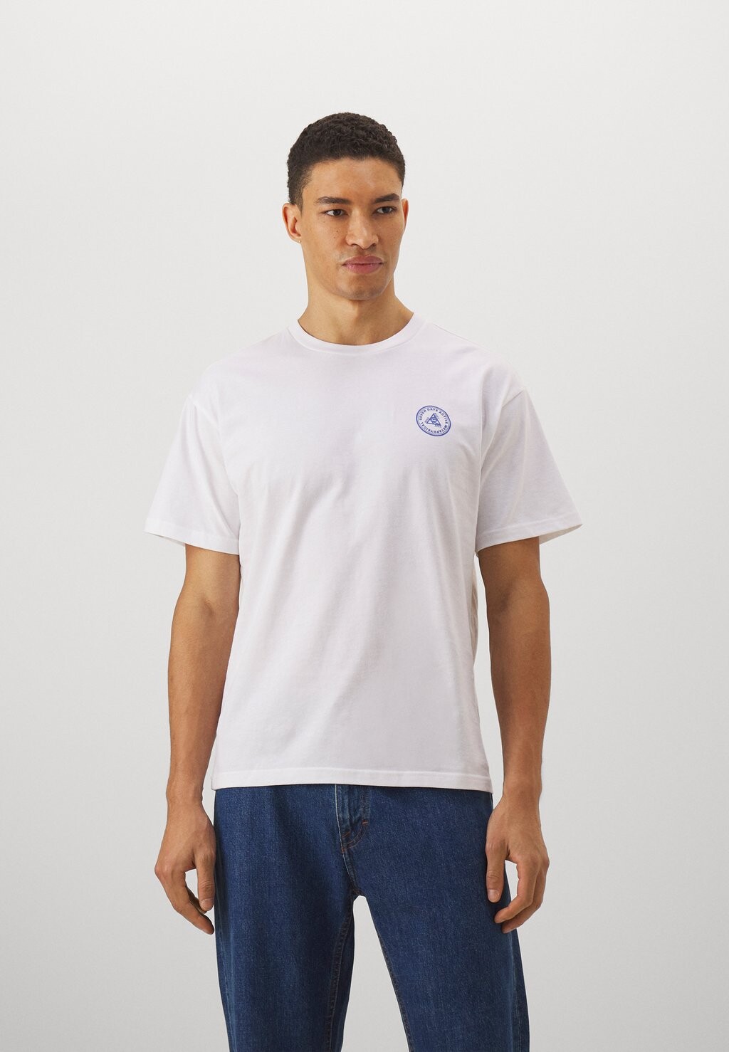 Футболка с принтом Organic Graphic Tee Unisex 7 DAYS Active, цвет brilliant white
Футболка с принтом Organic Graphic Tee Unisex 7 DAYS Active, цвет brilliant white