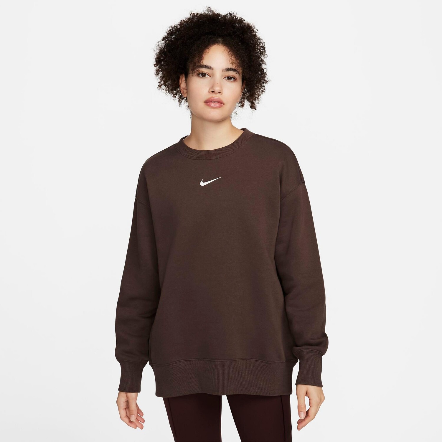 Женский свободный свитшот с круглым вырезом из флиса Nike Sportswear Phoenix, коричневый
Женский свободный свитшот с круглым вырезом из флиса Nike Sportswear Phoenix, коричневый