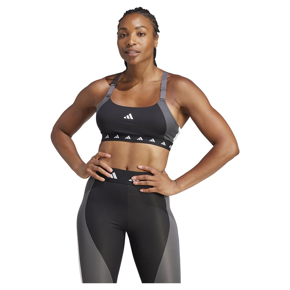 Спортивный бюстгальтер adidas Powerimpact Medium-Support Techfit Colorblock, черный
Спортивный бюстгальтер adidas Powerimpact Medium-Support Techfit Colorblock, черный