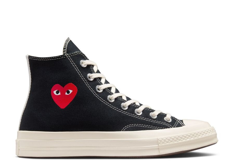 Кроссовки Converse Comme Des Garçons PLAY X Chuck 70 High, цвет Single Heart Black
Кроссовки Converse Comme Des Garçons PLAY X Chuck 70 High, цвет Single Heart Black