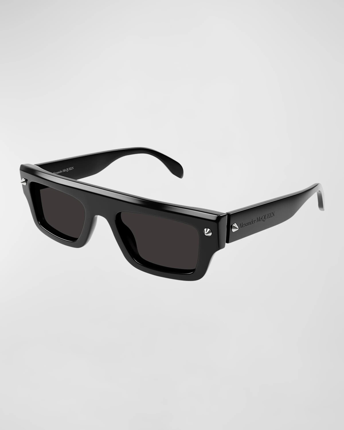 Мужские прямоугольные солнцезащитные очки из ацетата AM0427SM Alexander McQueen, цвет Shiny Solid Black With Silver Studs
Мужские прямоугольные солнцезащитные очки из ацетата AM0427SM Alexander McQueen, цвет Shiny Solid Black With Silver Studs